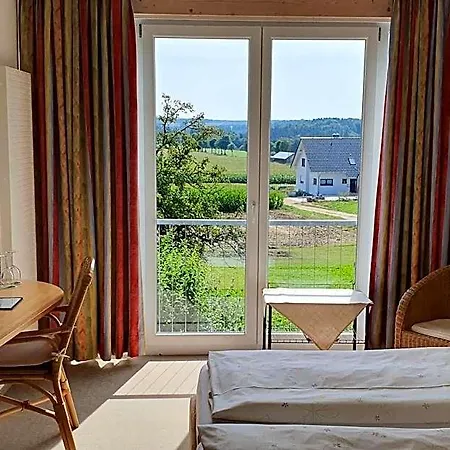 Hotel Landgasthof/hotel Hirsch Im Gruenen Mehrstetten