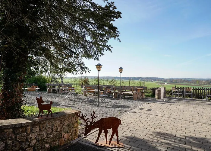 Hotel Landgasthof/hotel Hirsch Im Gruenen Mehrstetten